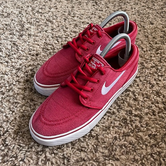 Nike Shoes | Nike SB Stefan Janoski Canvas Sneakers Youth Size 5Y | Color: Red | Size: 5b | Jourdancummings's Closet